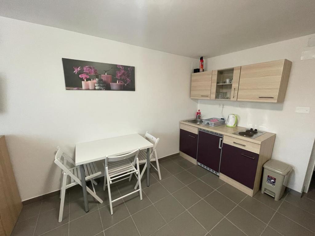 Delfin Apartments Crikvenica Eksteriør bilde